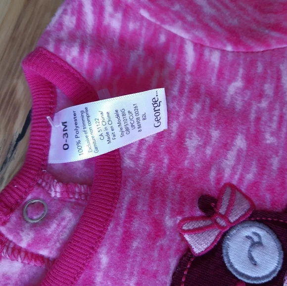 Nwt Fleece romper - Picture 3 of 3